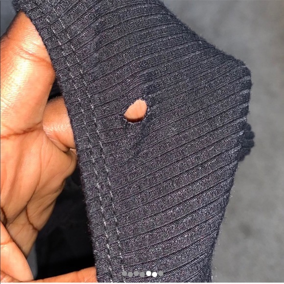 Black off the shoulder long sleeve cropped shirt - Picture 3 of 3